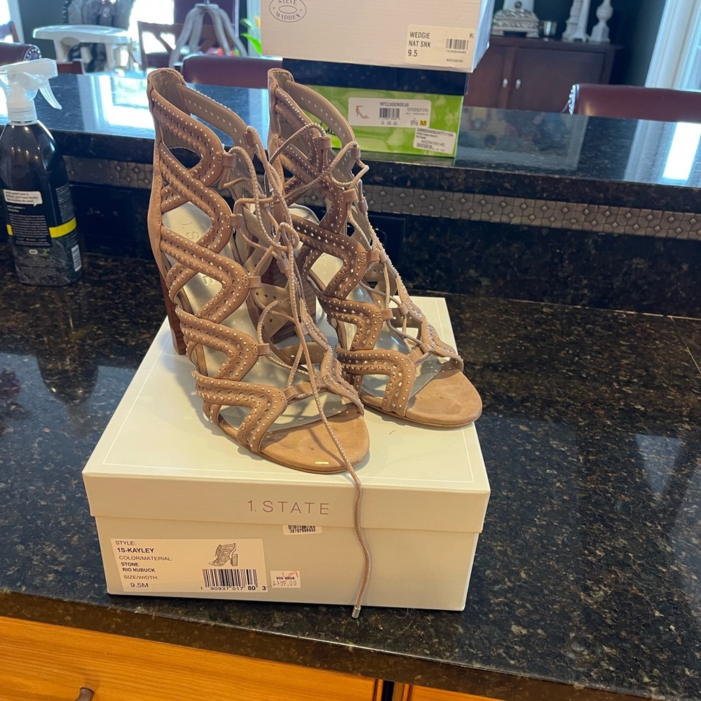 NEW IN BOX 1.State sexy lace up heels
